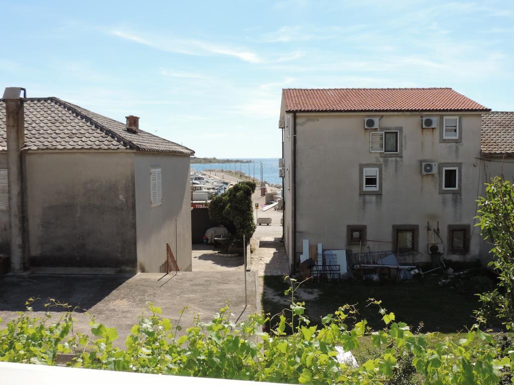 Apartment Vidas Novalja Exterior photo