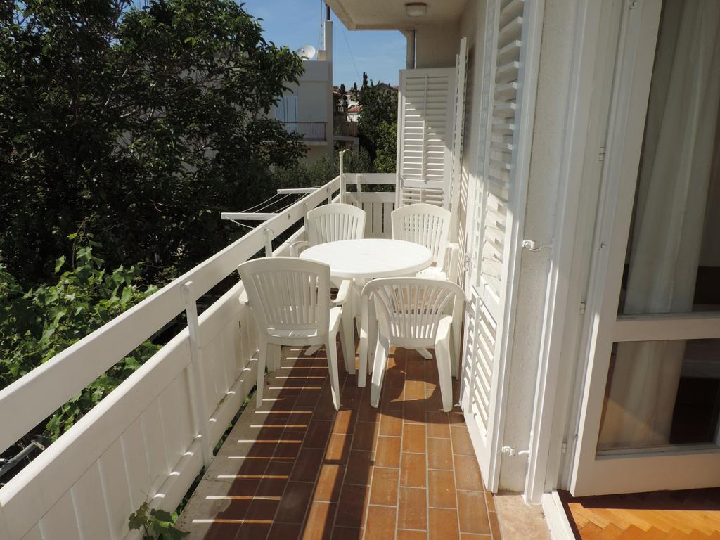 Apartment Vidas Novalja Exterior photo