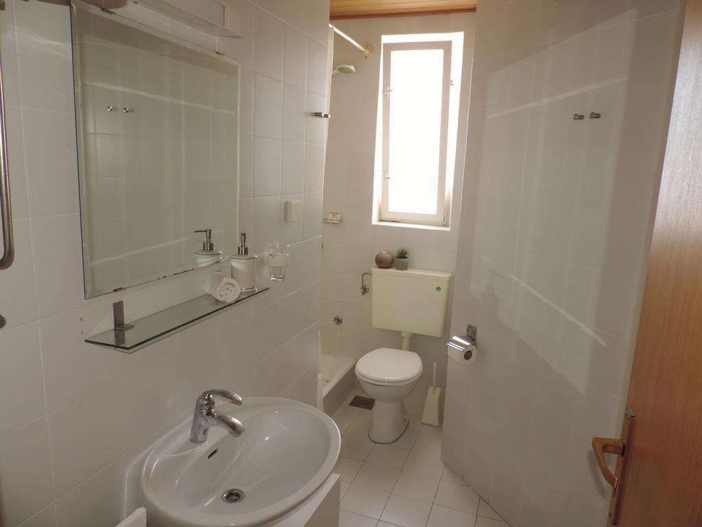 Apartment Vidas Novalja Exterior photo