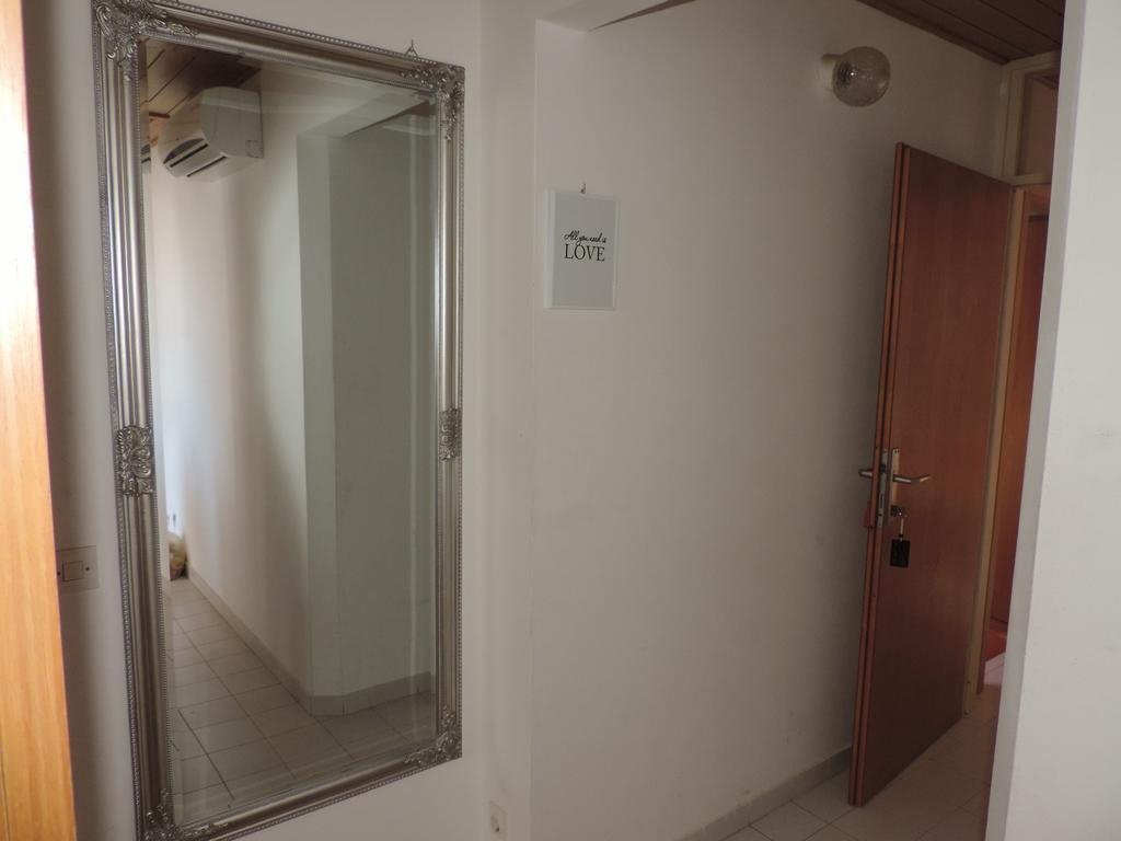 Apartment Vidas Novalja Exterior photo