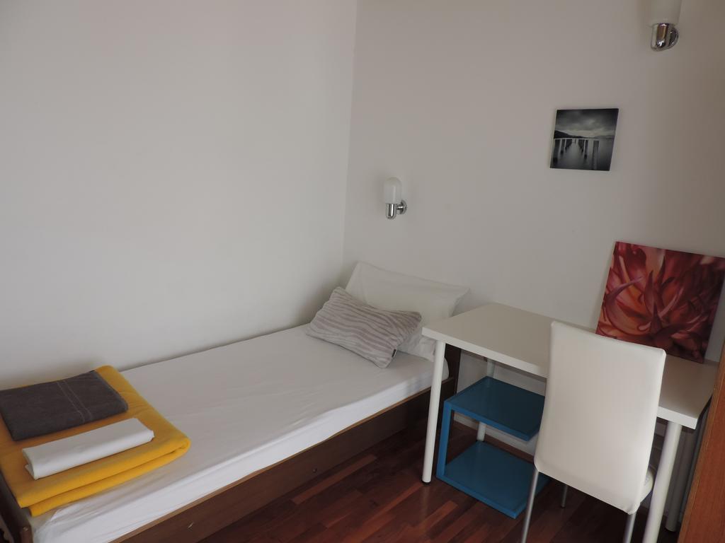 Apartment Vidas Novalja Exterior photo